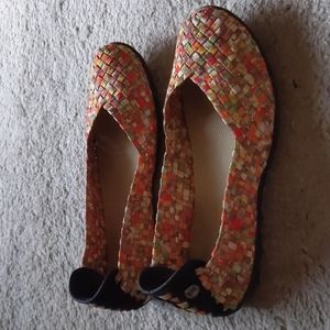 Bernie Mac super cute multicolor flats sz 8/39